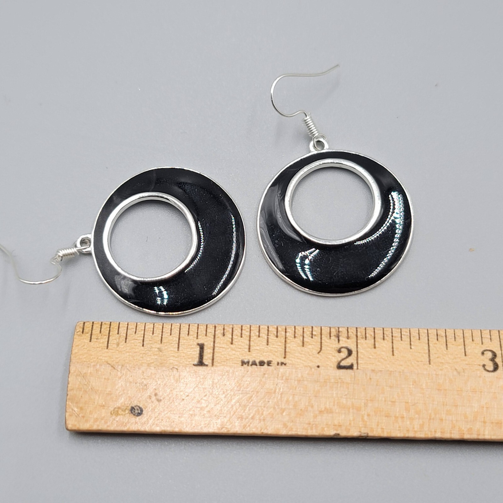 Open Circle Pierced Earrings Silver tone Black Enamel Dangle 1.25″