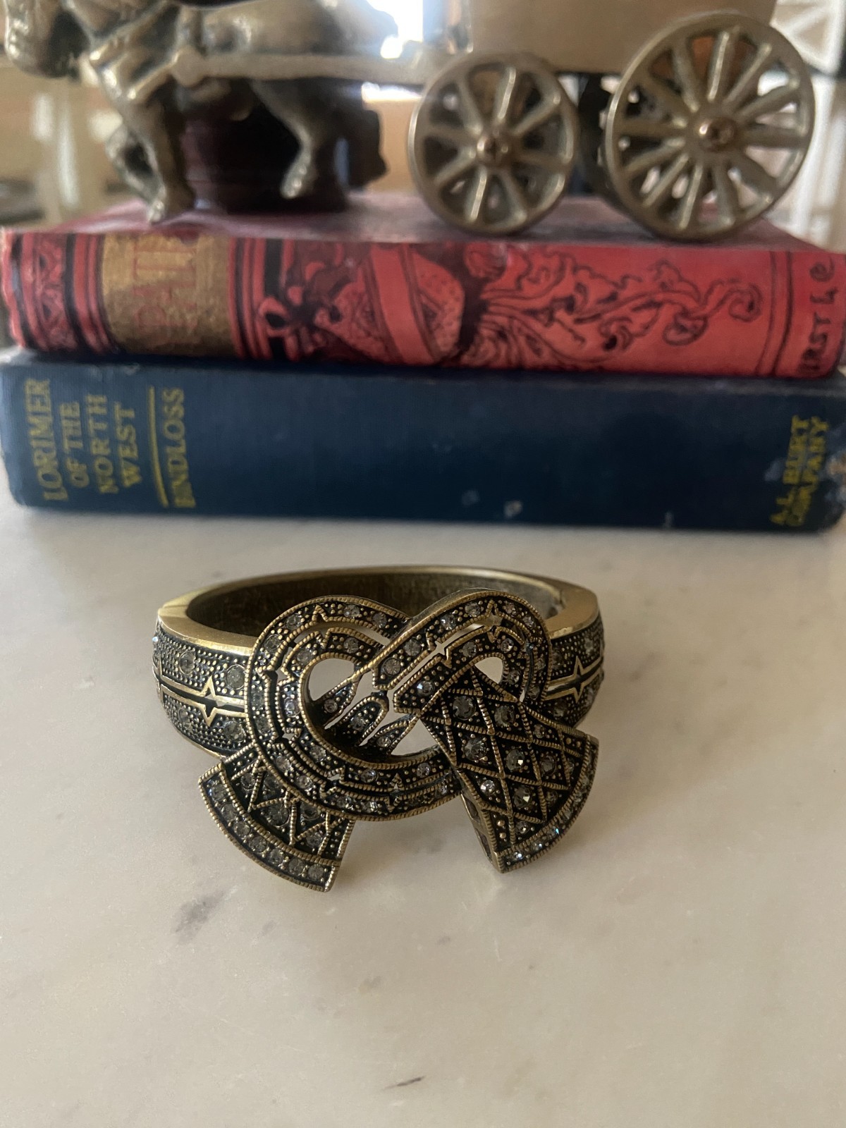 Heidi Daus Bow Ribbon Crystal Clamper Bracelet Gold Tone Filigree Hinged Cuff