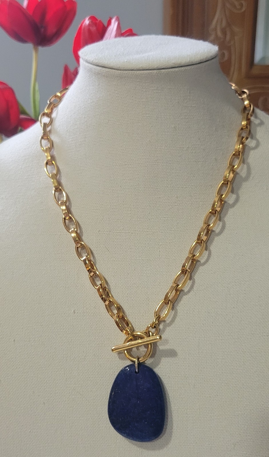 Monet Front Toggle Clasp Necklace Lapis Lazuli Gemstone Pendant Rose Gold Chain