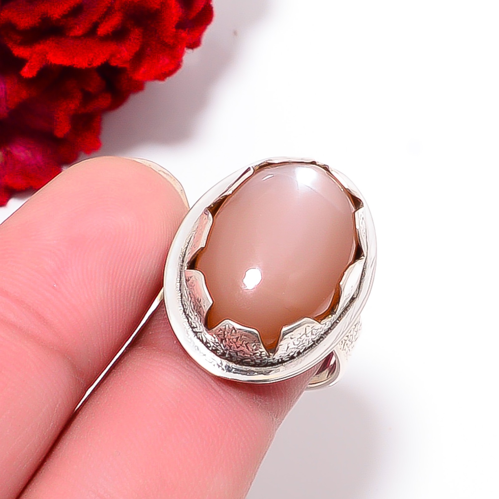 Peach Moonstone – Sri Lanka Designer Handmade 925 Sterling Silver Ring S.8 R7826