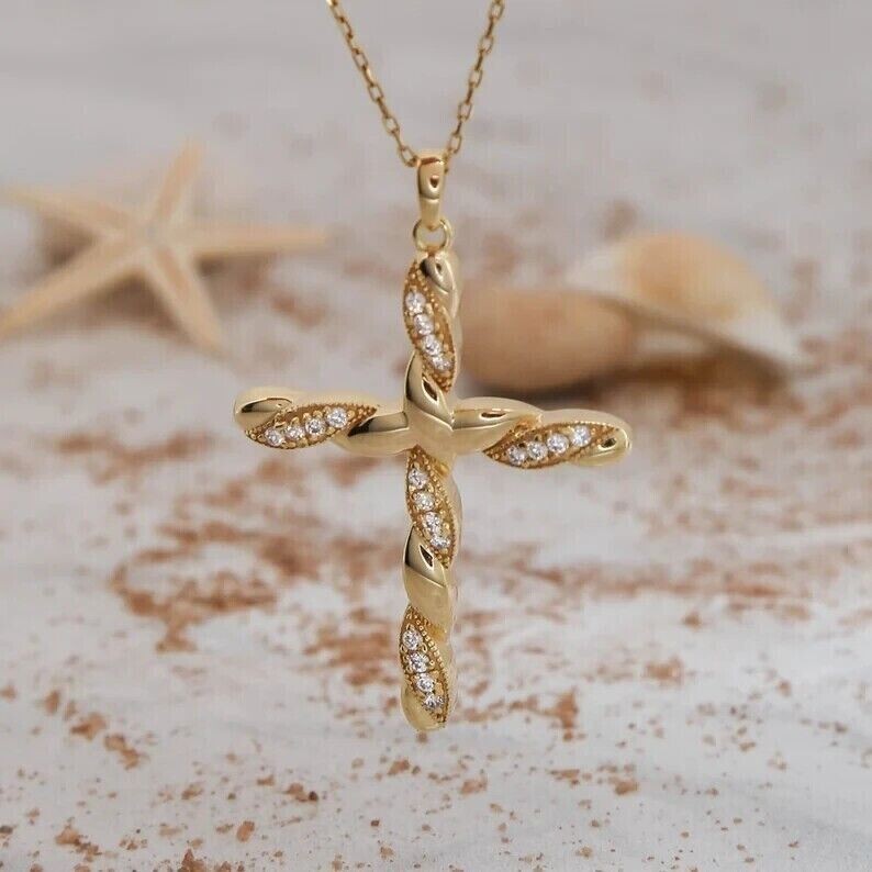 1Ct Round Cut Simulated Diamond Cross Women’s Pendant In 14k Yellow Gold Plated