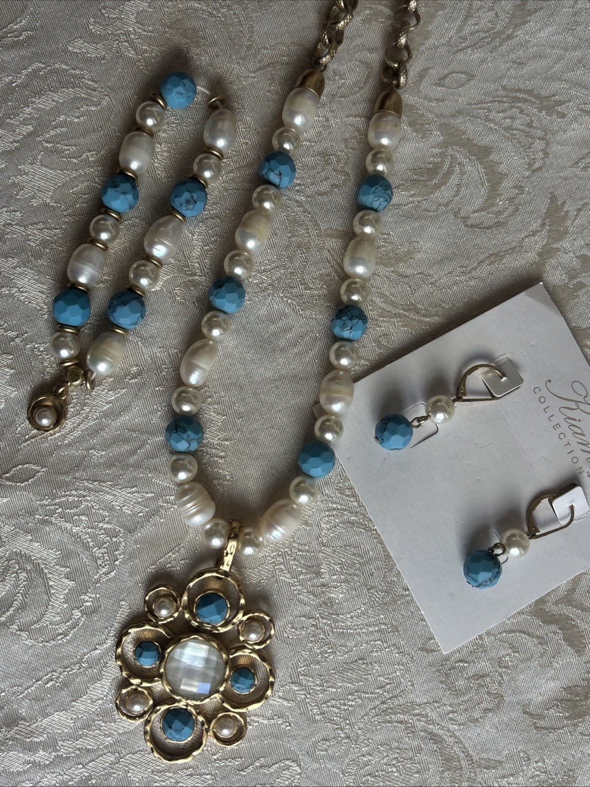 Lia Sophia Kiam Family Necklace & Earrings & Bonus Bracelet Freshwater Pearl