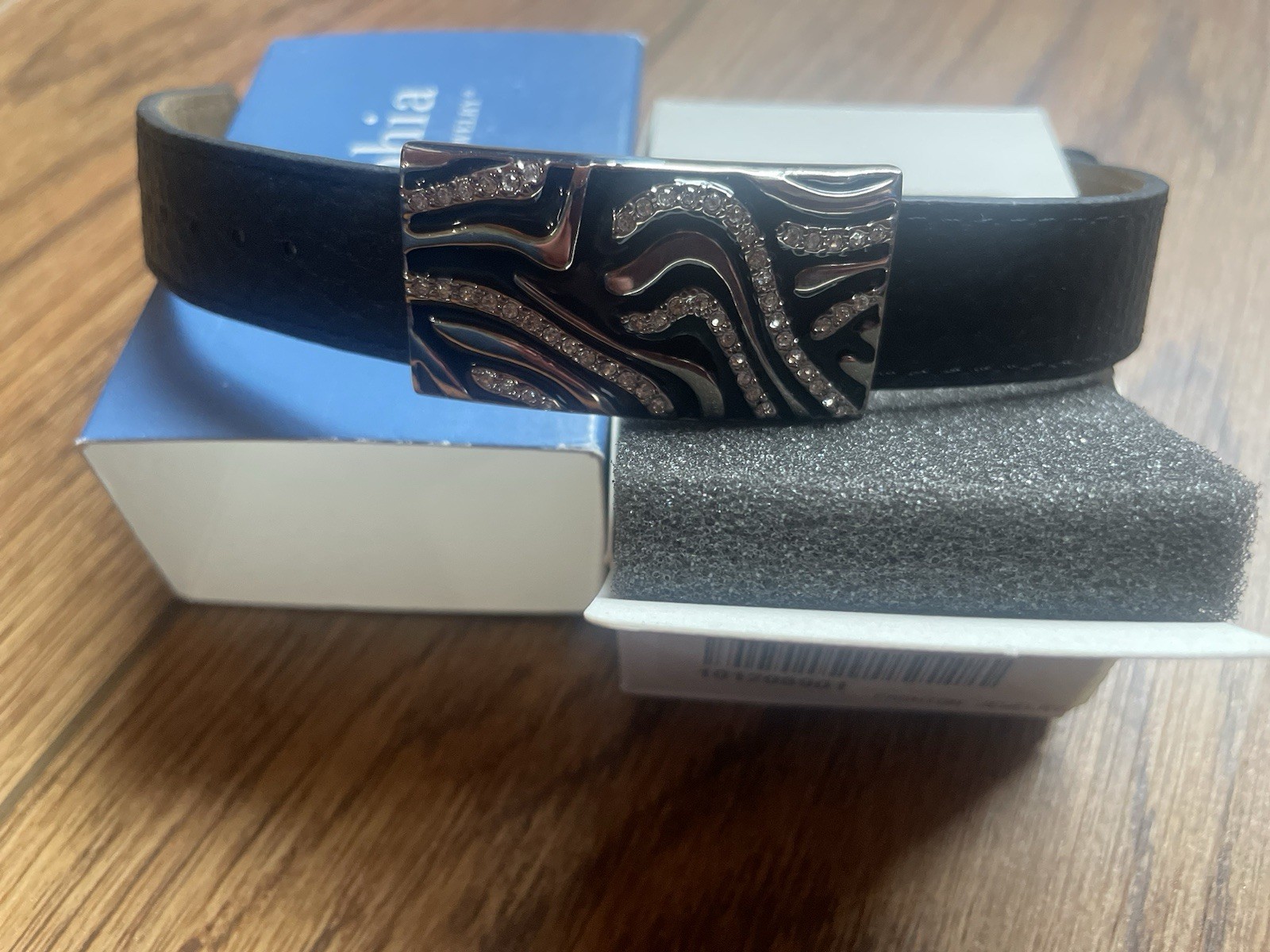 Lia Sophia Enamel & Rhinestone Zebra Silver & Black Strap Bracelet Adj 6.5-8.5″