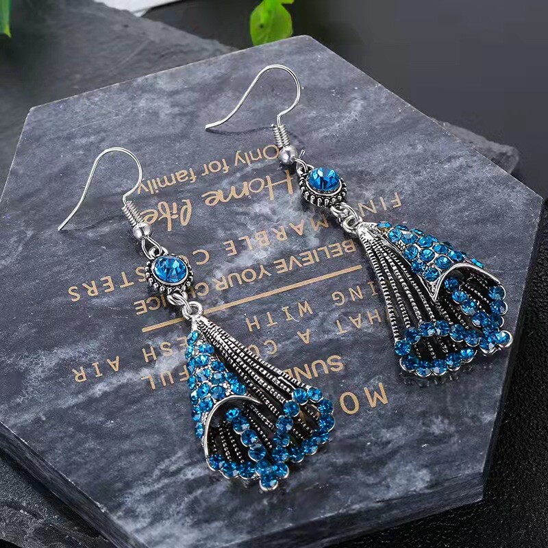 Gorgeous Women Retro Bohemian Earrings Rhinestones Spiral Geometry Style 1495