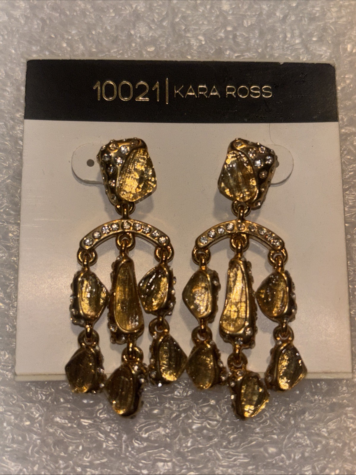 VERY BEAUTIFUL PRISTINE NEW EARRINGS GOLD CITRINE COLOR RESIN CRYSTAL CHANDELIER