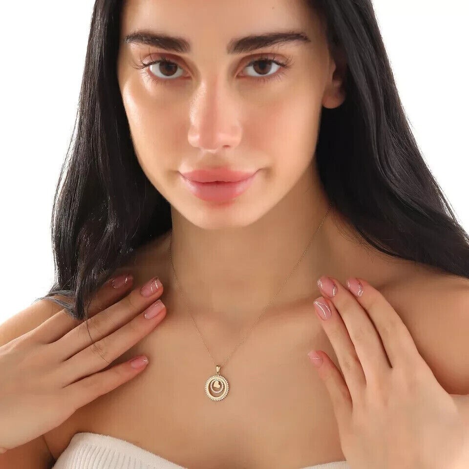 Round Cut Simulated Diamond Stunning Heart Fancy Pendant 14K Yellow Gold Plated