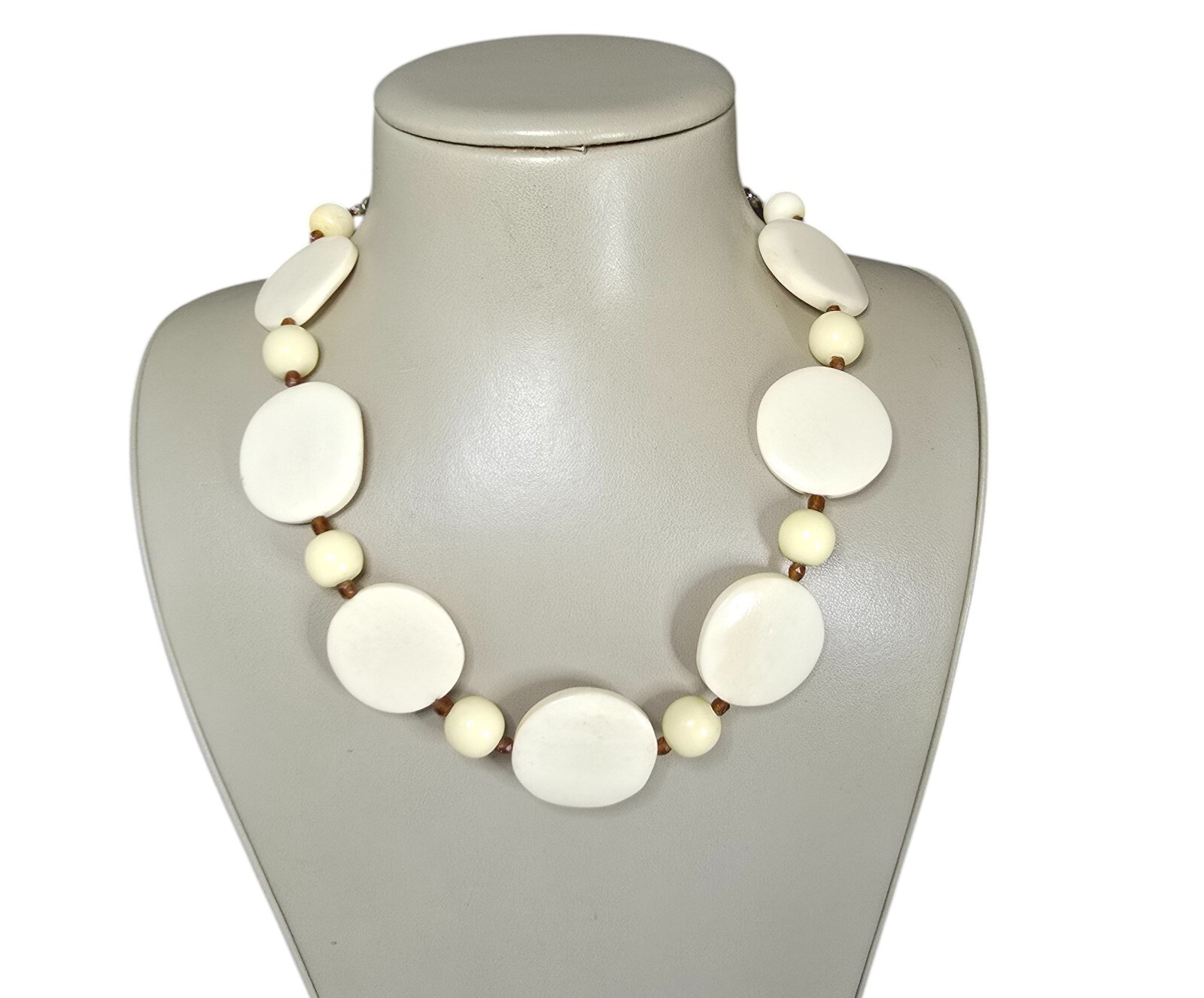 Stephan & Co Women’s Trendy Silver Plated Beige Brown Statement Necklace