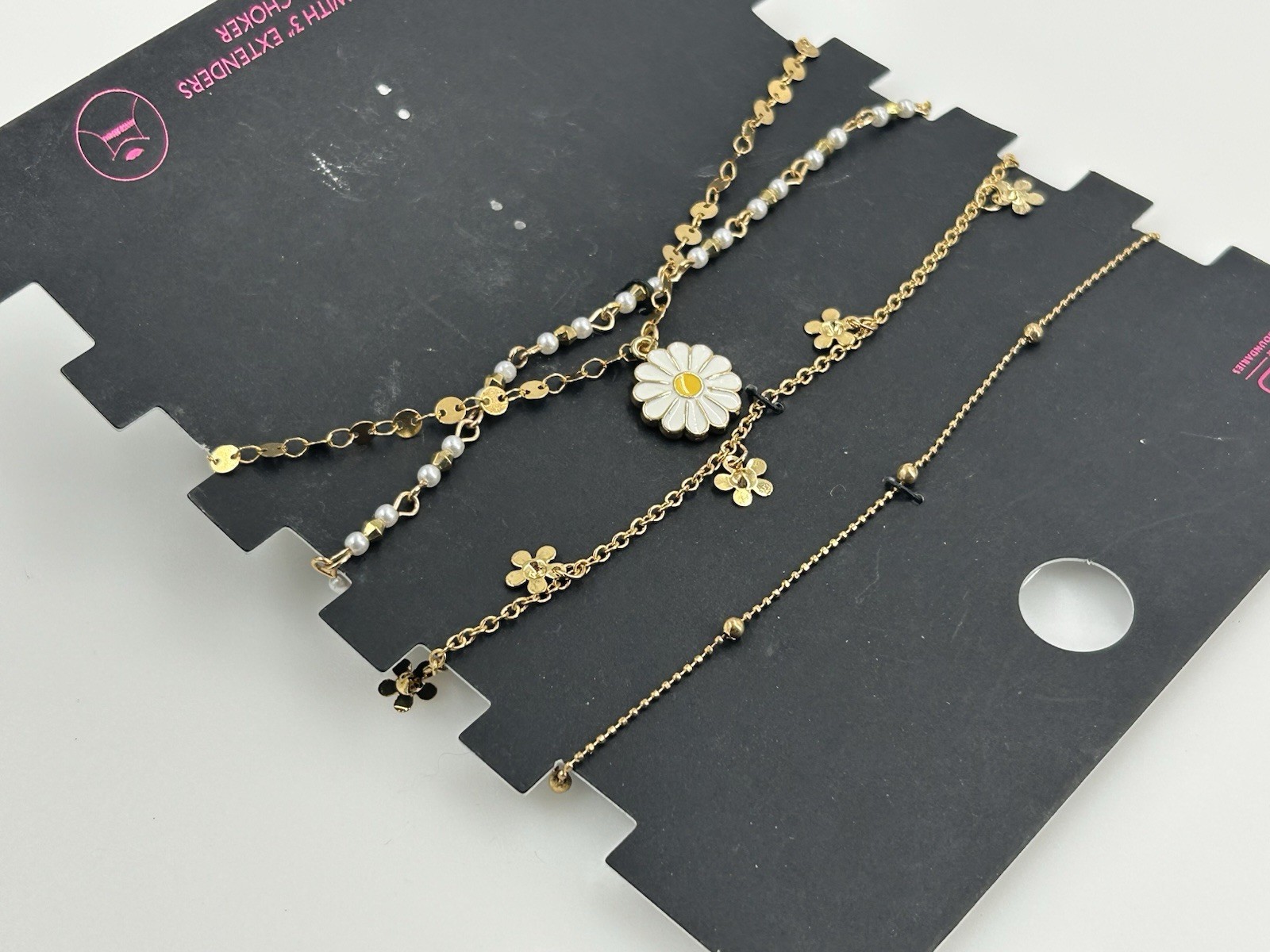 Set of 4 NO BOUNDARIES 12″ Chokers w/ Extenders Gold Tone White Faux Pearl