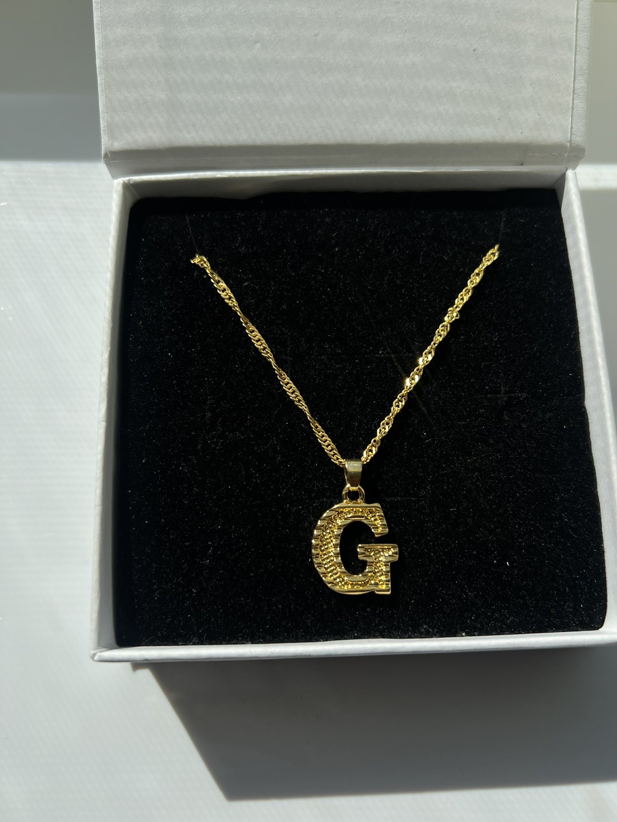 Big Kid’s Children Toddler Unisex Initial Letter “G” Pendant Necklace