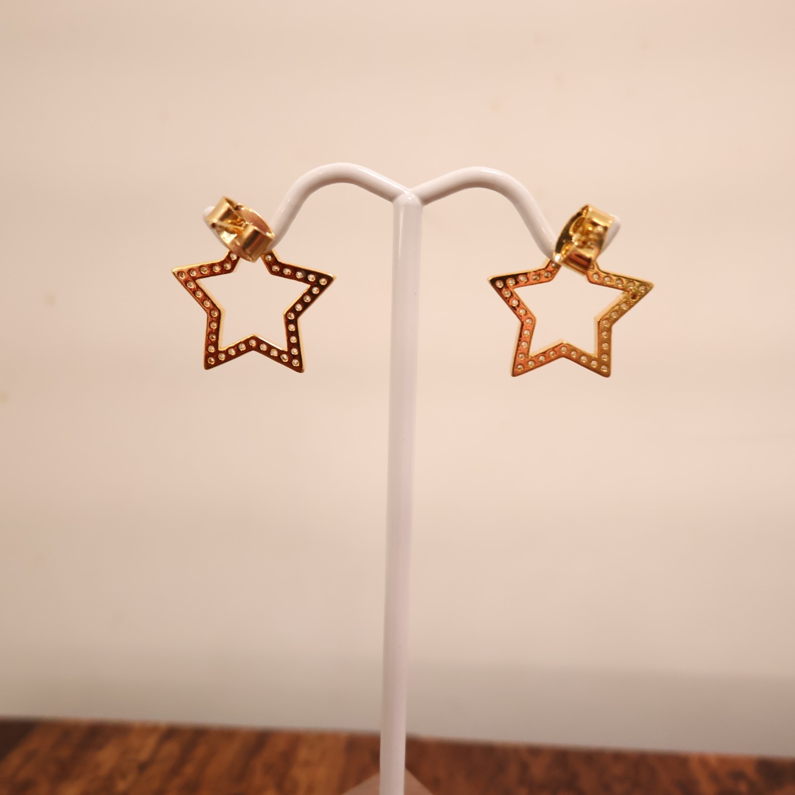 Star earrings goldtone pave clear crystals sparkly butterfly backs outline studs
