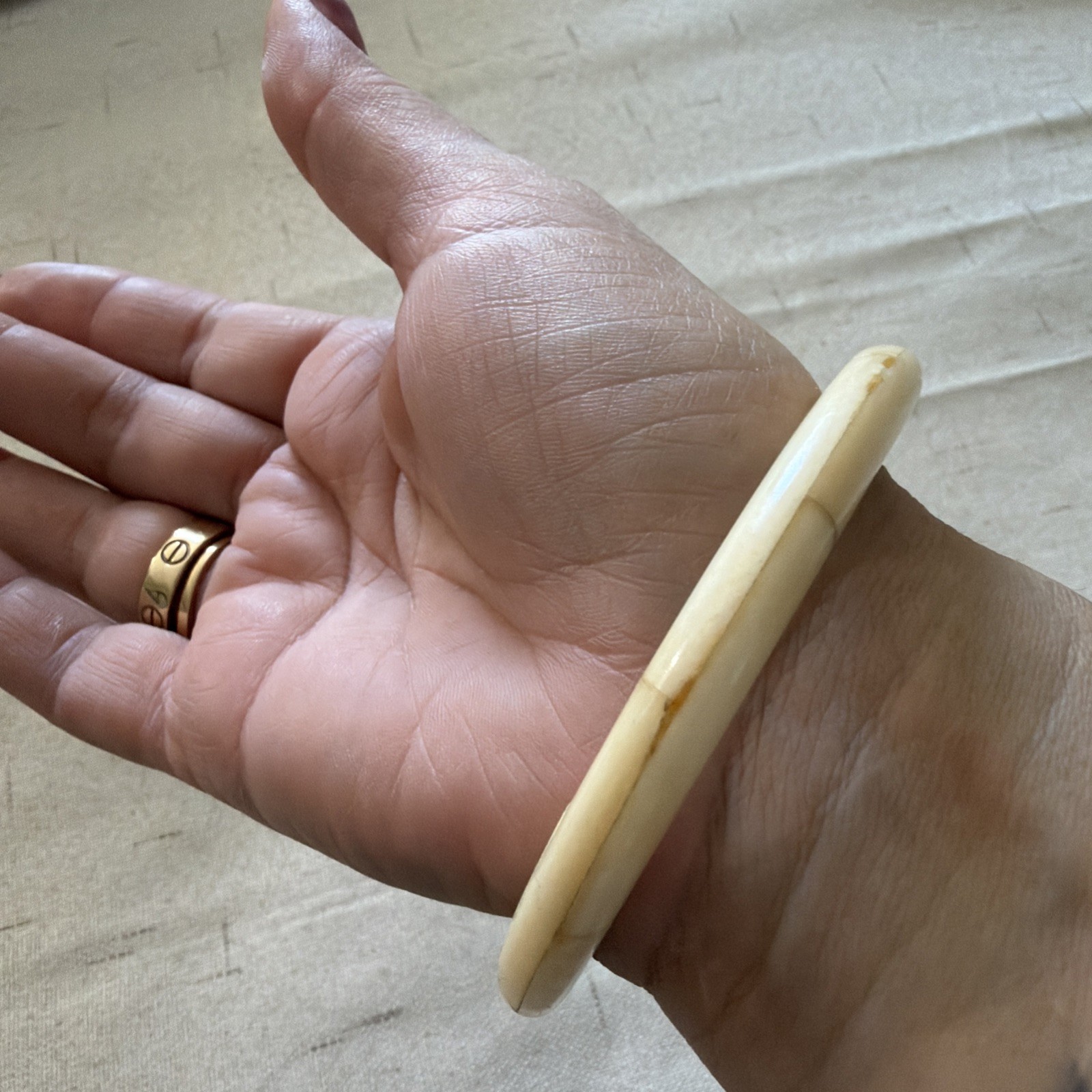 Vintage Natural Buffalo Bone Bangle Bracelet Bohemian beige off white 3 inch