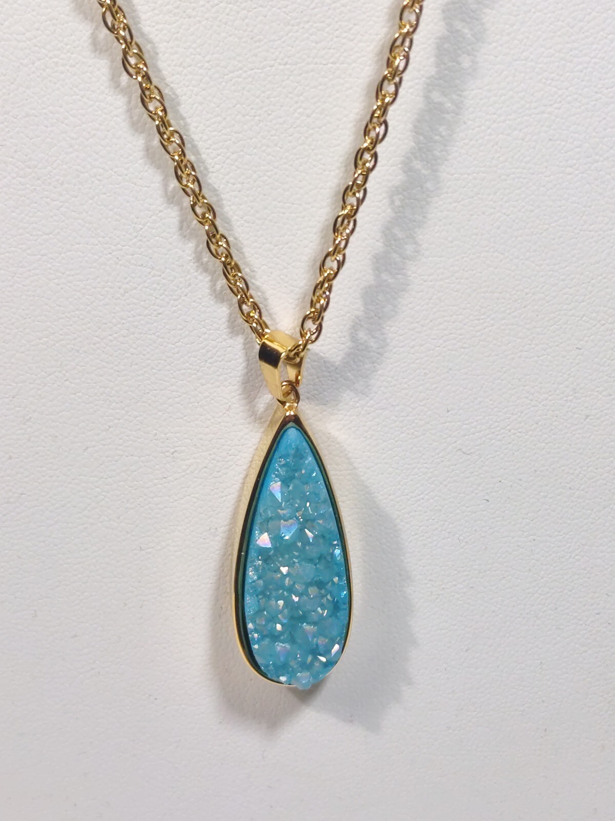 Kinsley Armelle Blue Drusy Ling Gold Tone Necklace New
