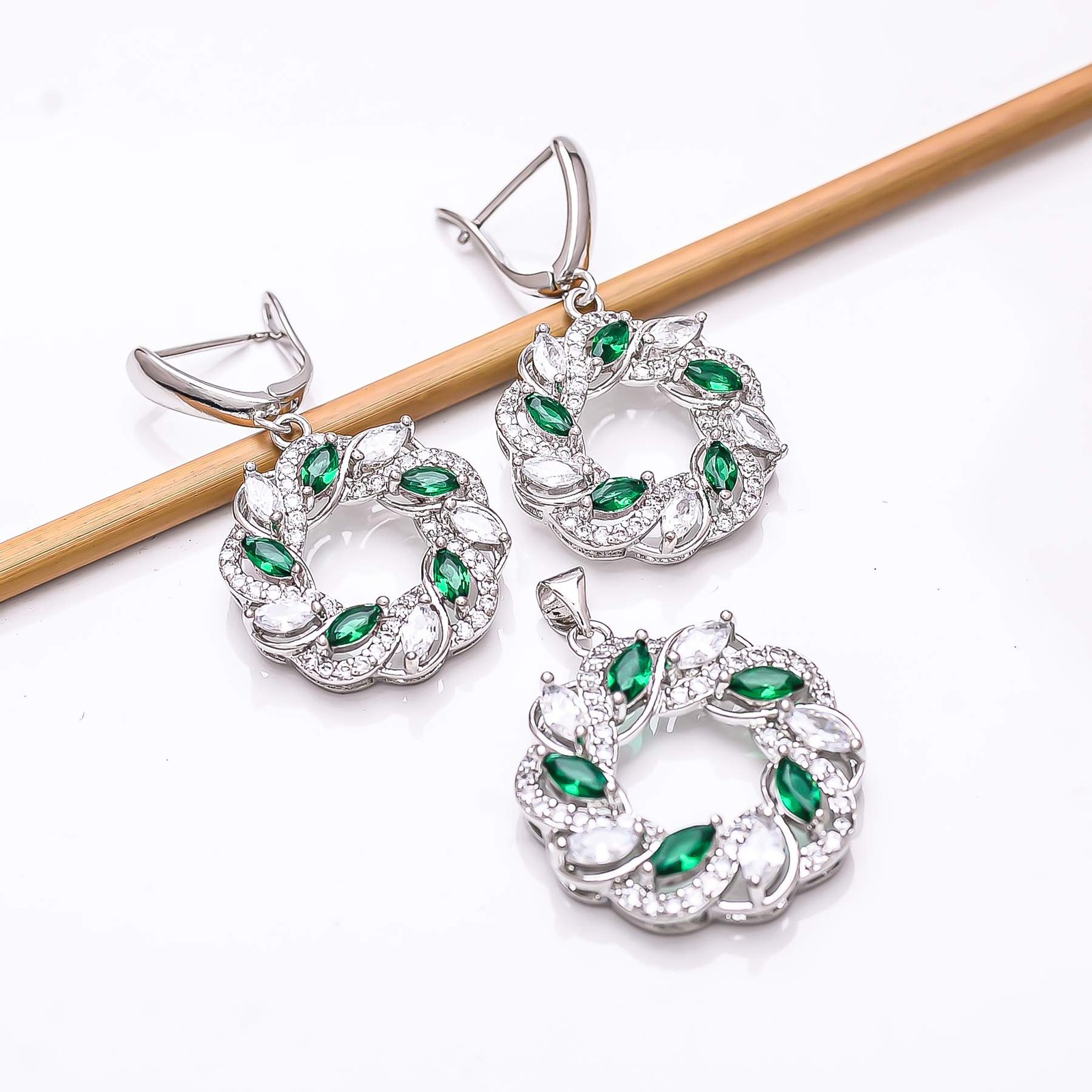 Emerald – Simulated & CZ Gemstone 925 Sterling Silver Pendant Earring Set PS8285