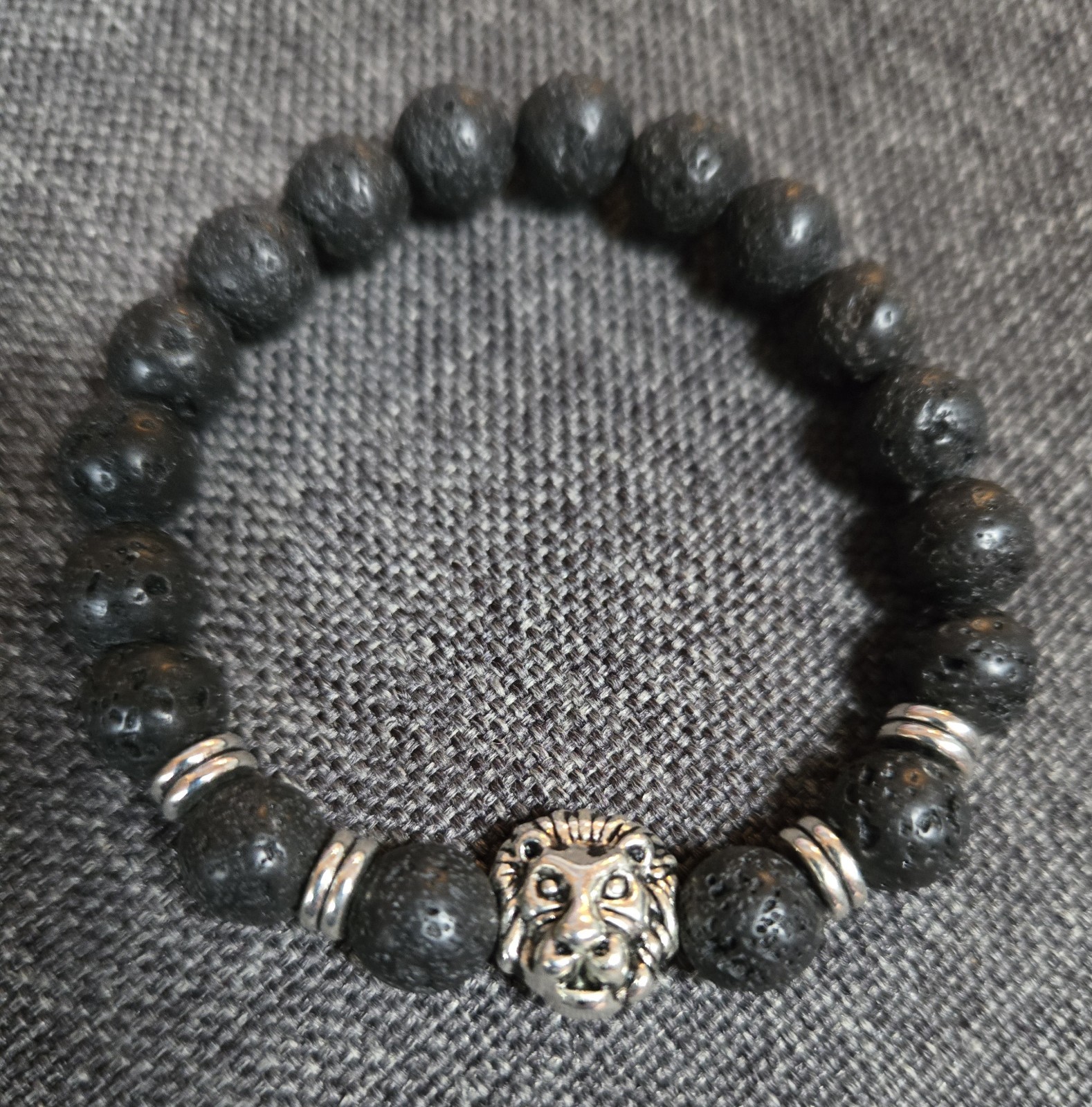 Lava Bead Lionhead Stretch Bracelet, Womens, Small Wrist Only, Blk/silver