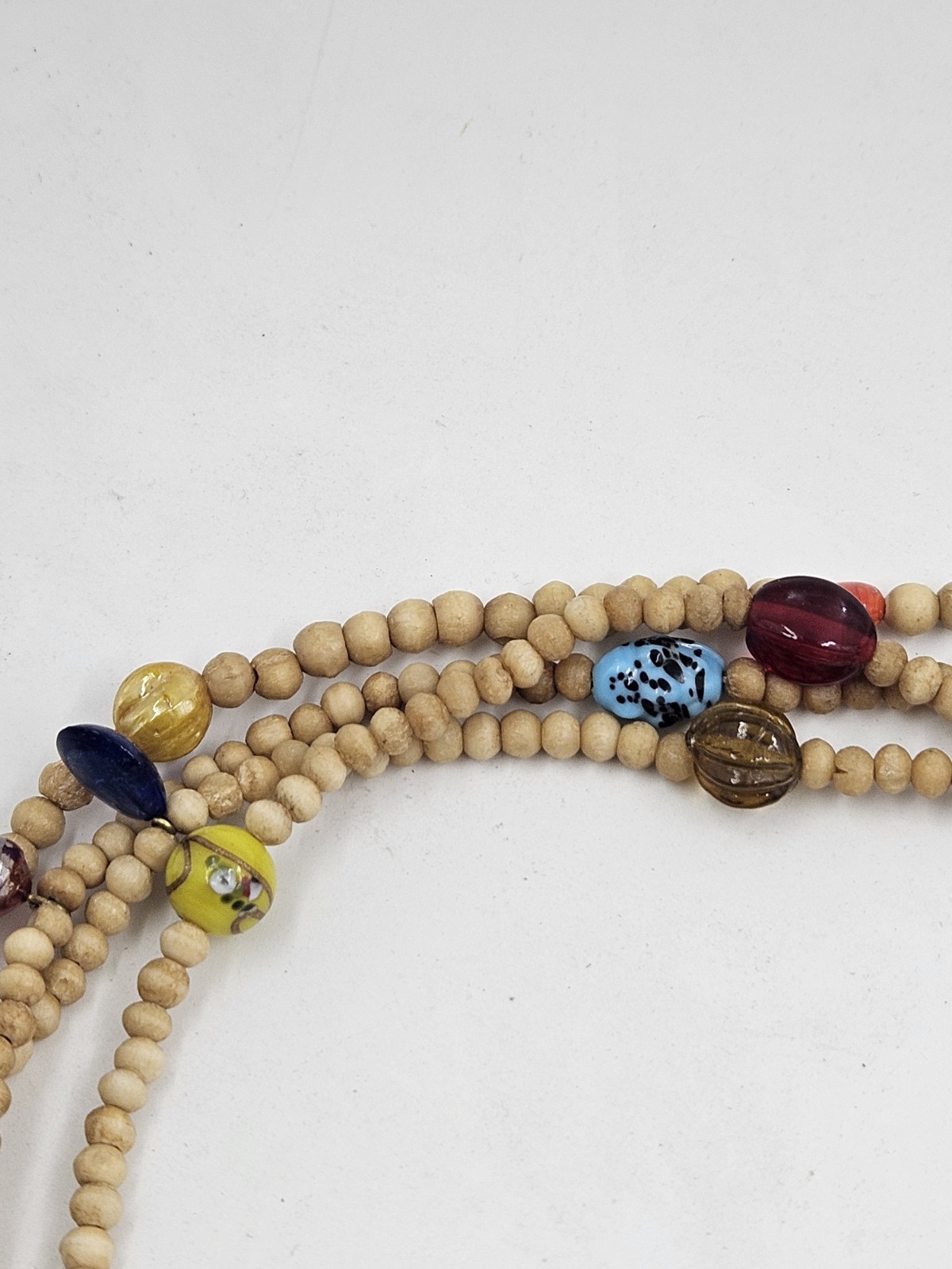 4-strand Fetish Beaded Necklace with branch coral art glass Multicolor