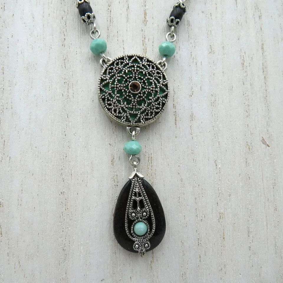 Nina Ricci Signed Pendant Necklace Silver Tone Turquoise Bead Teardrop Filigree