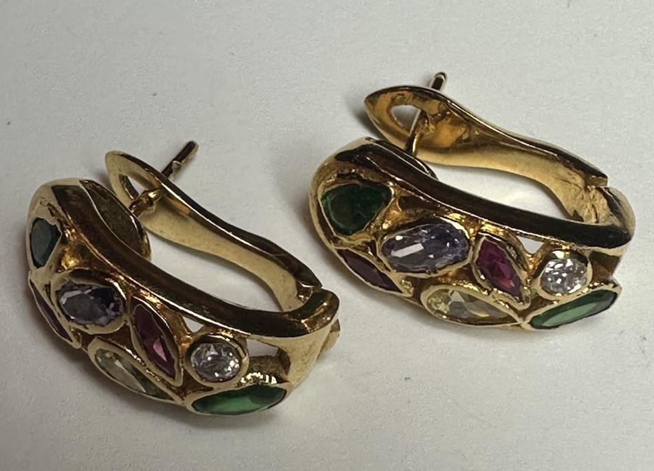 Vintage Costume Gold Tone Thai Princess Huggie Hoop Multi Colored Bezel Earrings