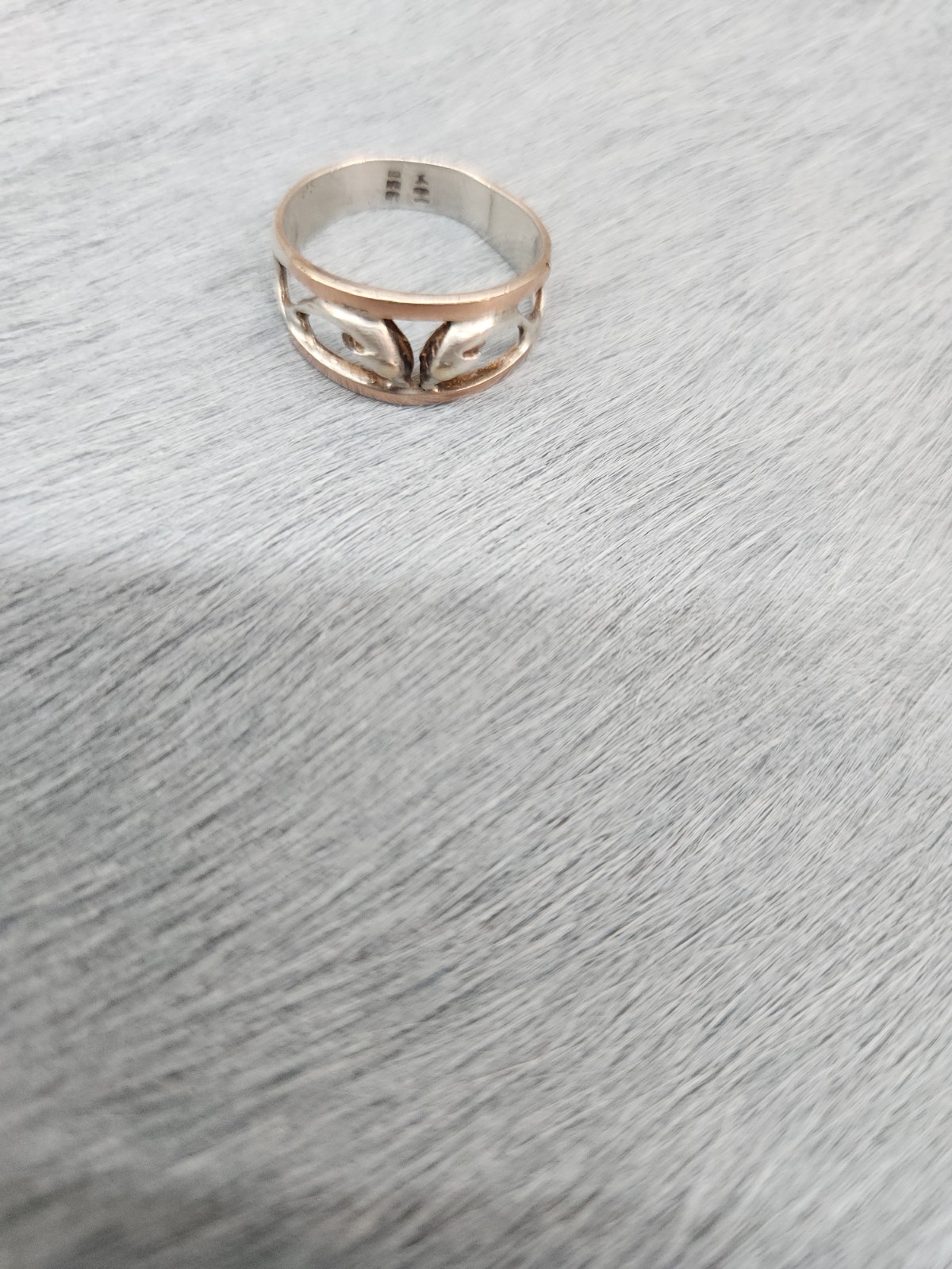 Sterling silver and 10k gold Band Ring Dolphins Size 7