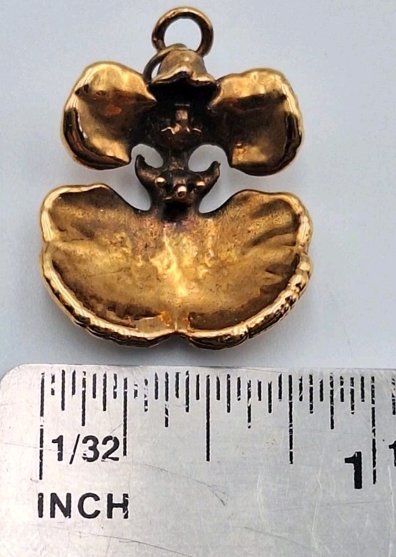 VTG Artisan Art Nouveau Goldtone 3D Orchid Dainty Flower Pendant Charm Textured