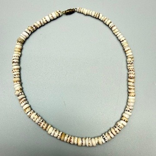Vintage 1970’s Tiger PUKA Shell Hawaiian Choker Necklace 15″ Barrel Clasp 22g