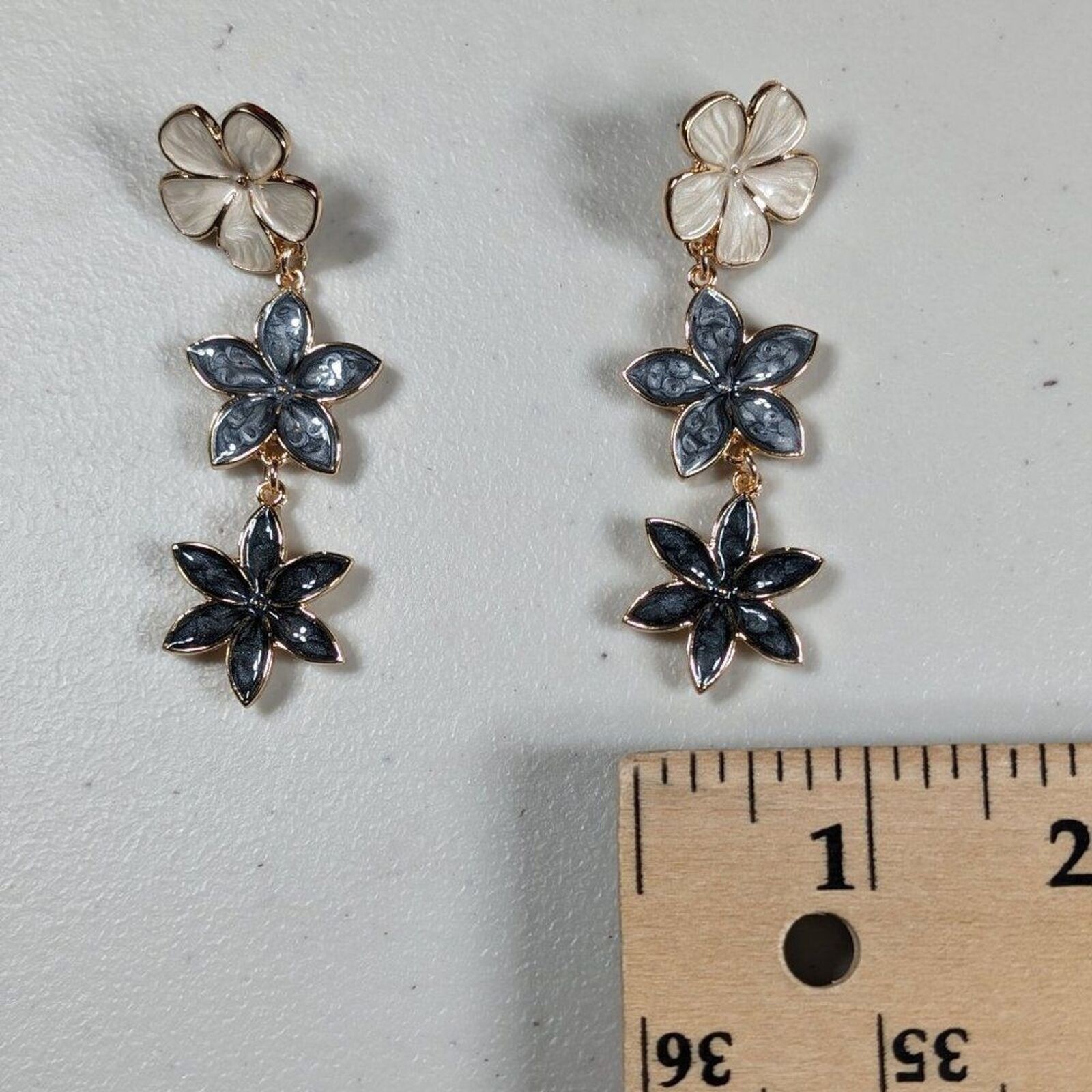 Womens Earrings Three Flower White Grey Black Zinc Alloy Enamel Boho Earrings