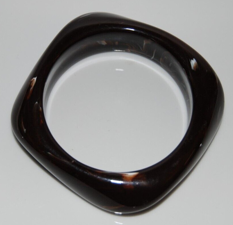Elegant Couture Brown Swirl Large Bold Square Acrylic Statement Bangle Bracelet