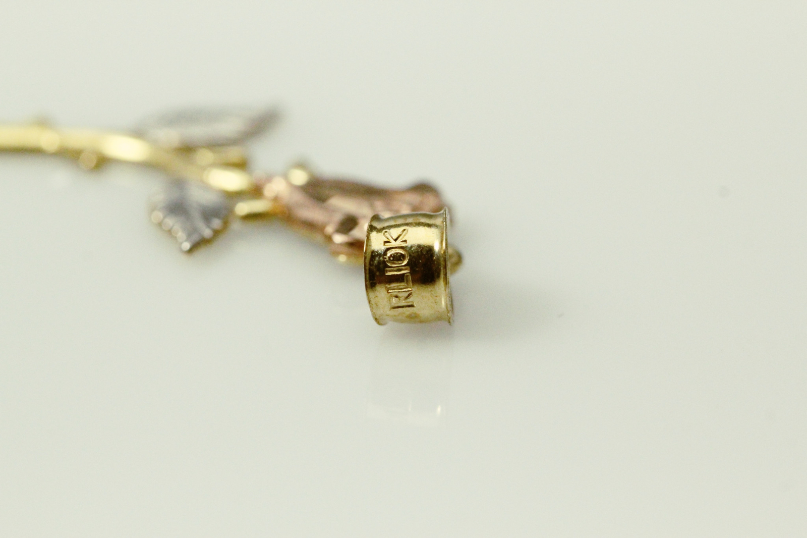 10K Tri-Colored Gold Rose Pendant 1.2 grams (PEN9820)