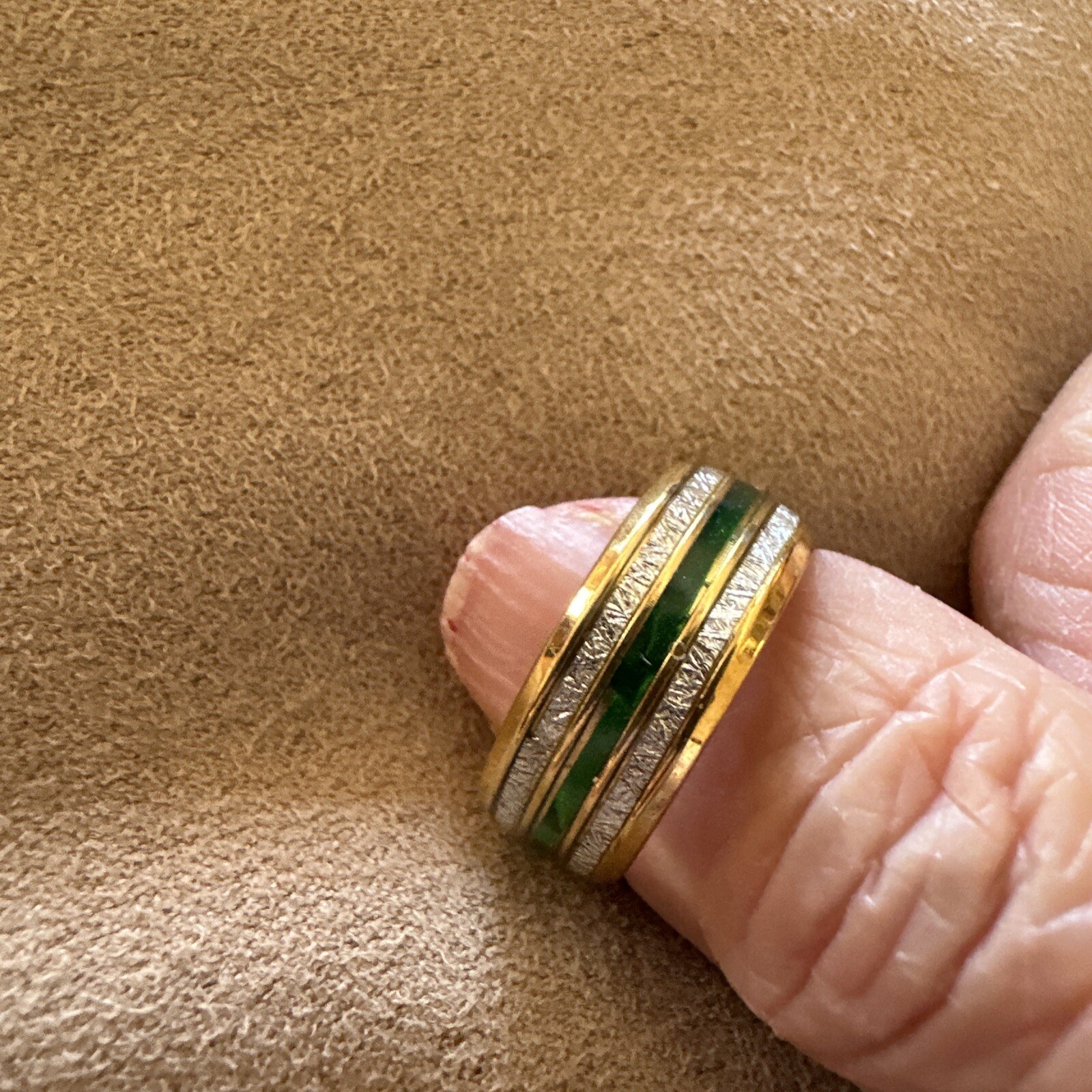 Stainless Steel Gold Ring With Green & Silver Accent Sequins In A Size 7