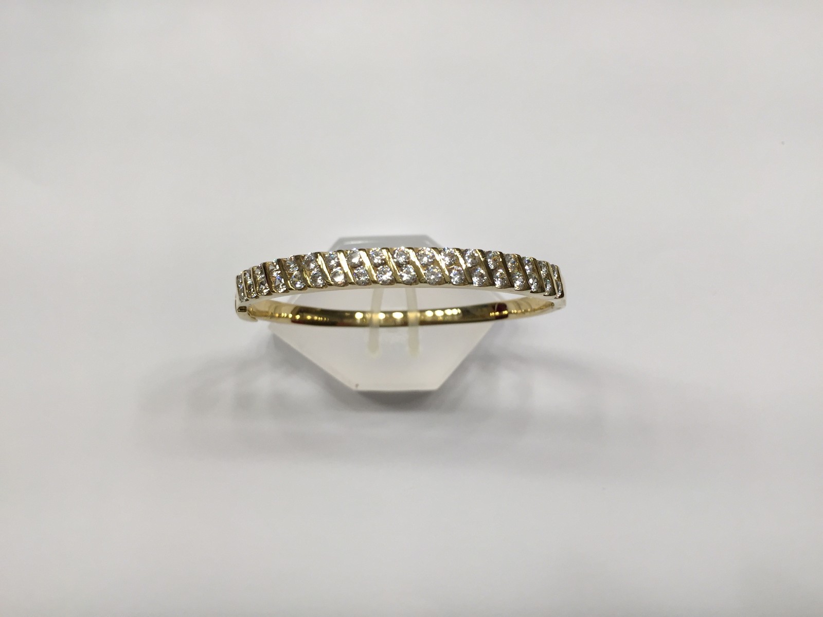 14K Solid Yellow Gold Cubic Zirconia Womens Bangle size 50 x 46 MM – B54
