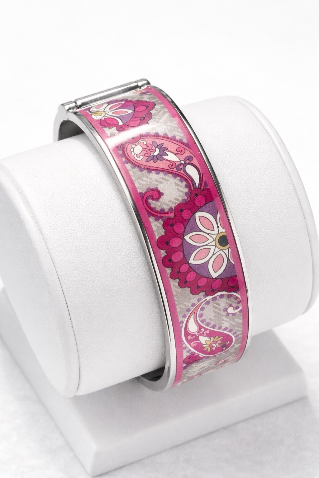 Vera Bradley Silver Tone Paisley Pink Enamel Clamp Bangle Bracelet 7.25”