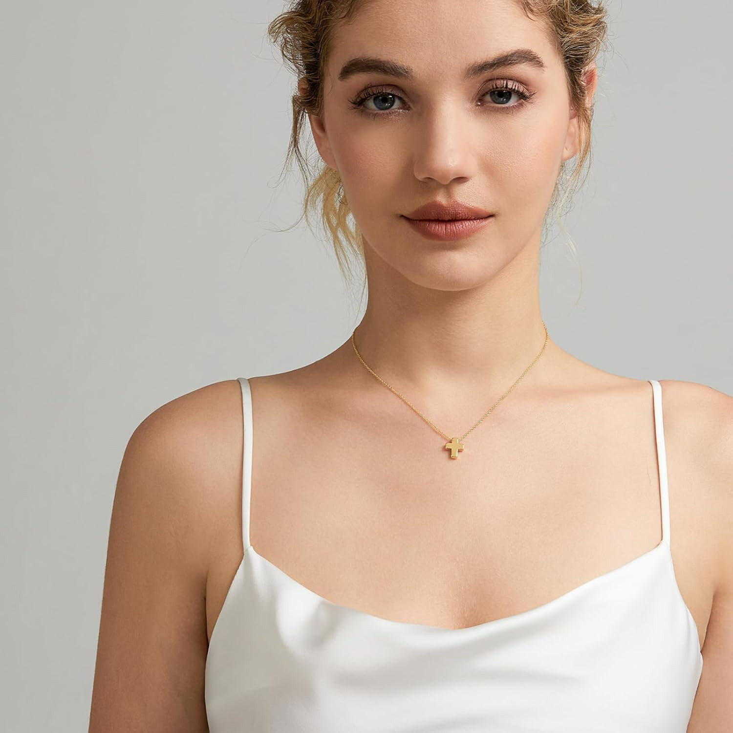 Cross Necklace for Women Gold/Silver Plated Layered Dainty Cross Chain Trendy Ch