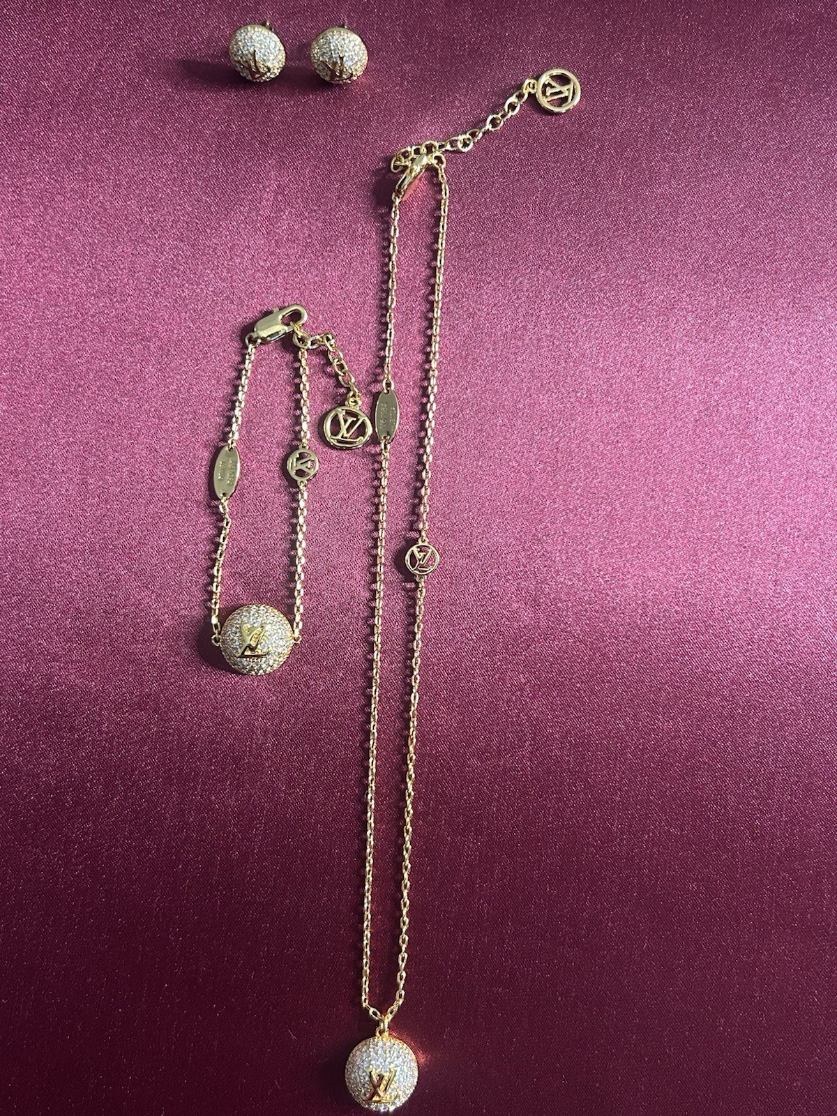 Louis Vuitton Signed Gold Plated Crystal Jewelry Set Necklace Bracelet Earrings