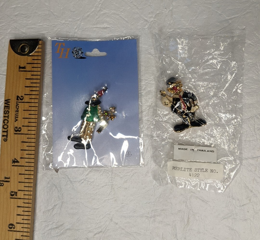 Lot of Two BEAUTIFUL VINTAGE CLOWN CIRCUS BROOCH BROCHE BROUCH COLLECTIBLE