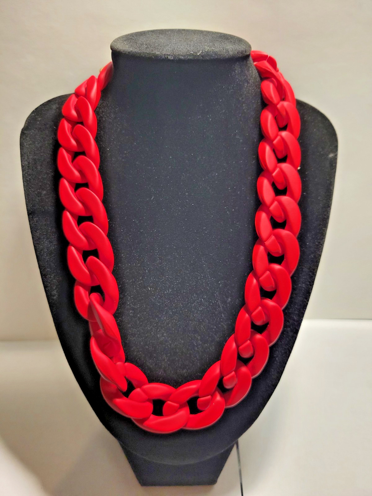 Chunky Red Chain Necklace Statement Link Acrylic Plastic Bold Fashion Jewelry
