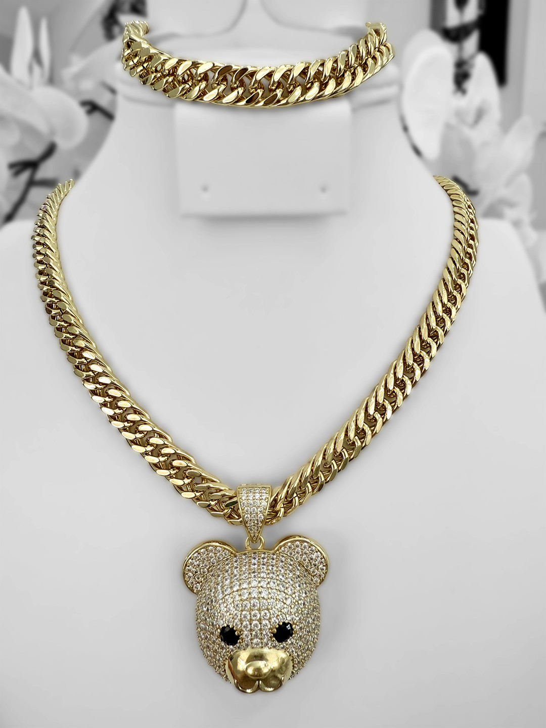 Cuban chain with varied burns, Daily use 14k Gold Plated With Zirconia stone