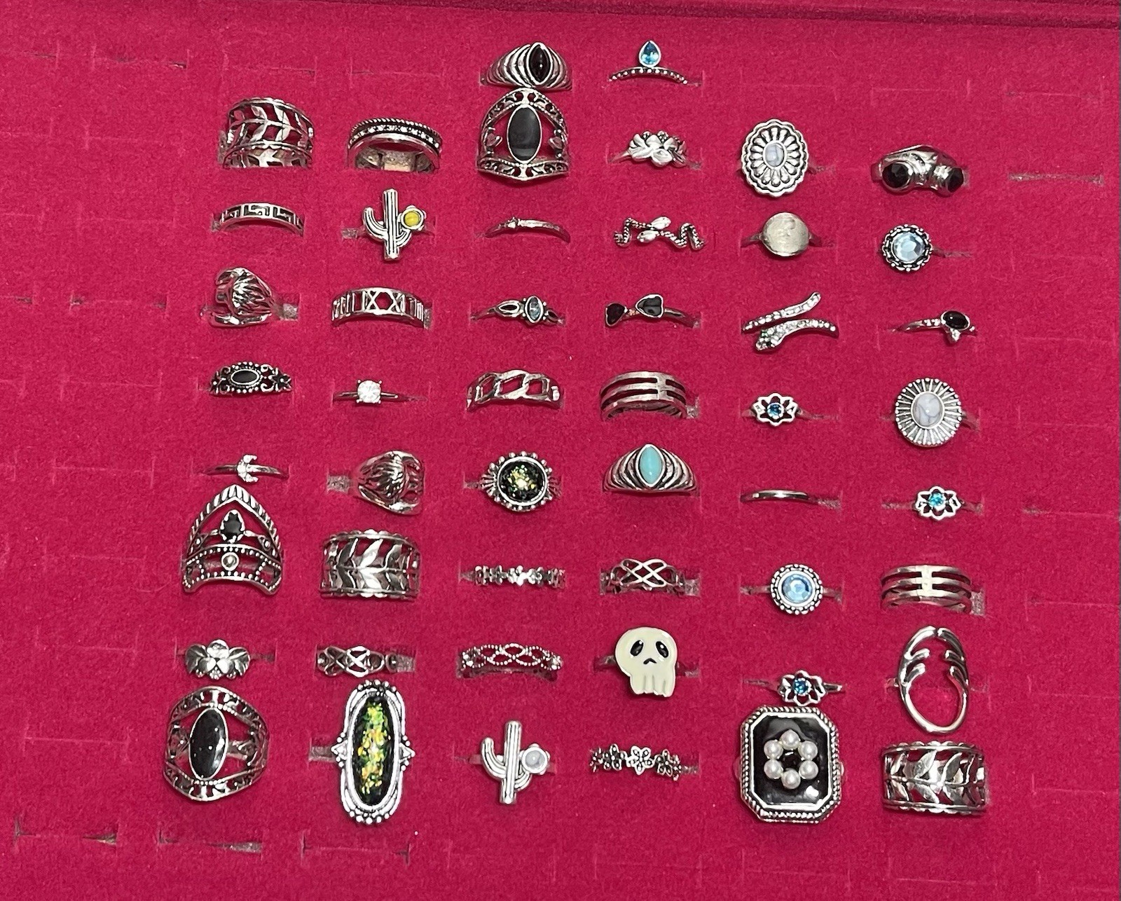NEW LOT OF 10 PIECES LADIES RINGS COSTUME JEWELRY SIZE 6-11 D75