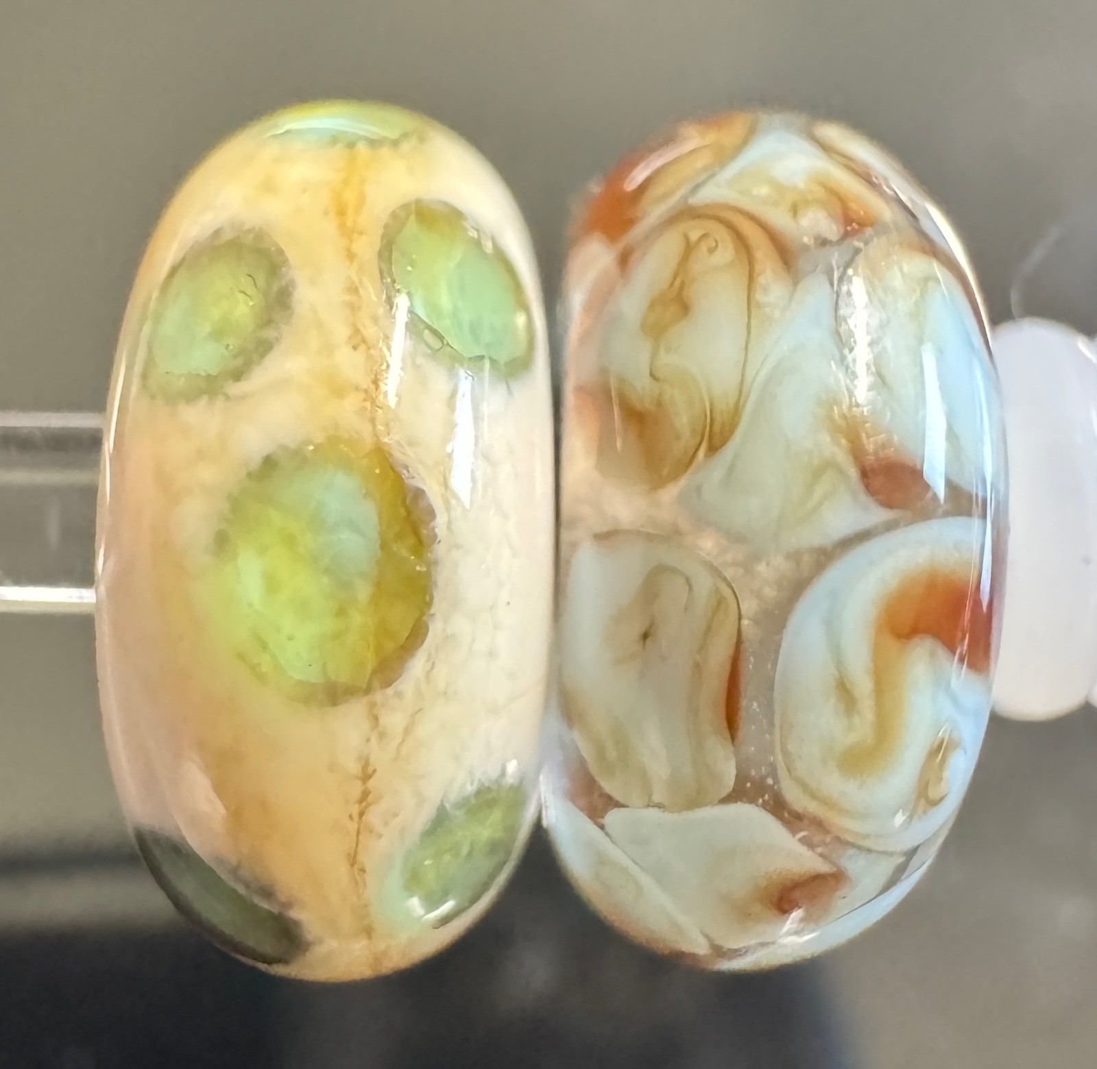 (SET OF 2) Trollbeads FUR DOT TGLBE-10288 & RARE GREEN DOT TGLBE-10305