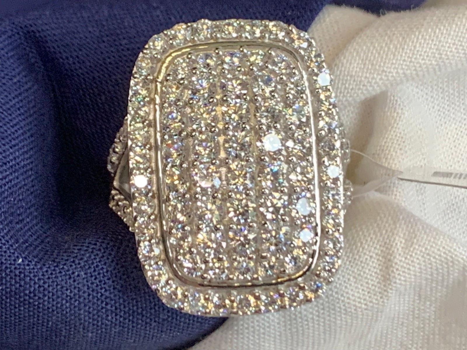 Sterling Silver Ring 8.15g Fine Jewelry Size 8.75 Band Clear Stones India *READ*