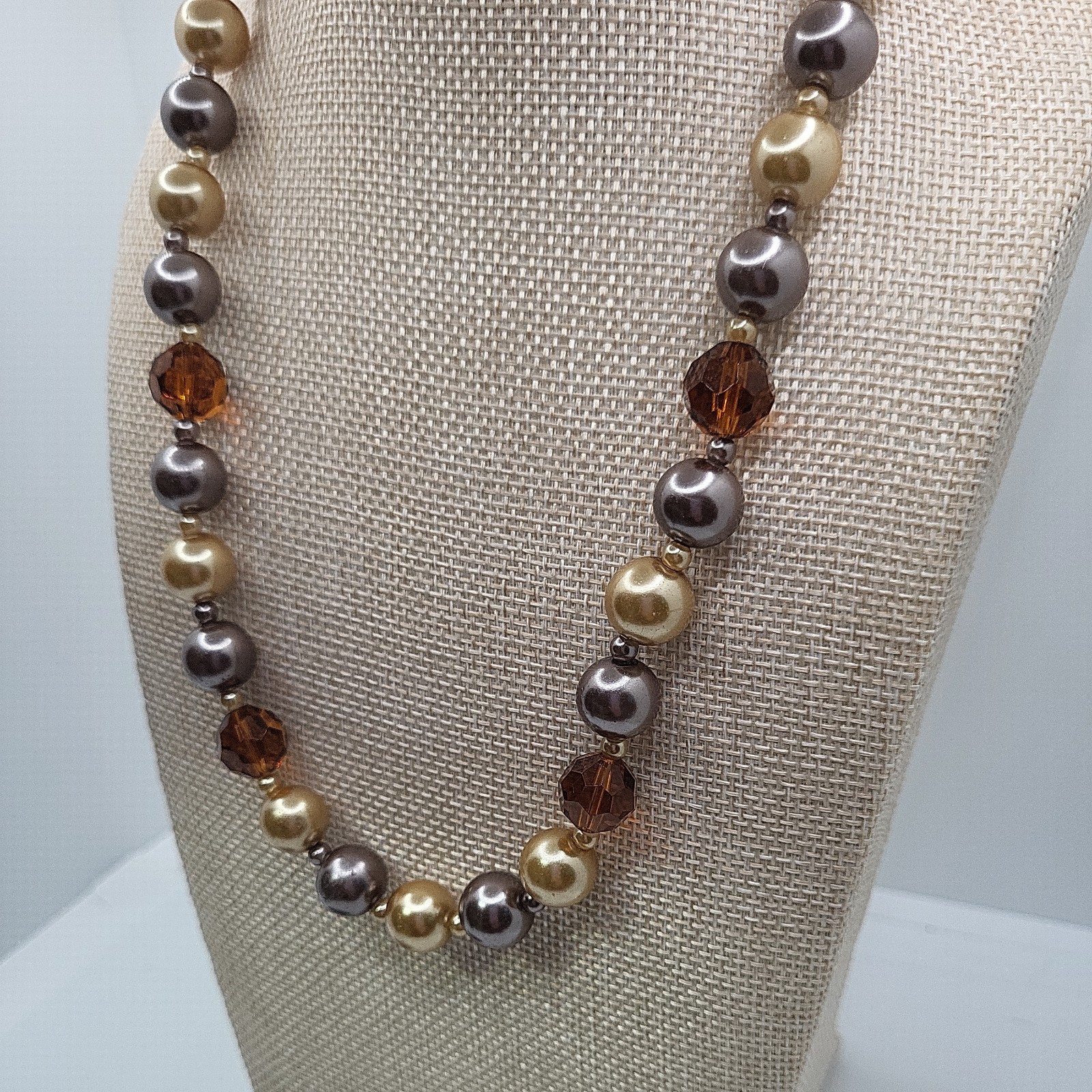 Faux Multicolor Pearl and Glass Knotted Necklace 16″ long