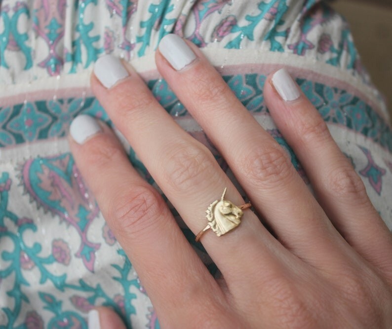 Handcrafted Unicorn Head Ring – Unique Gold Unicorn Design for Mythical Jewelry