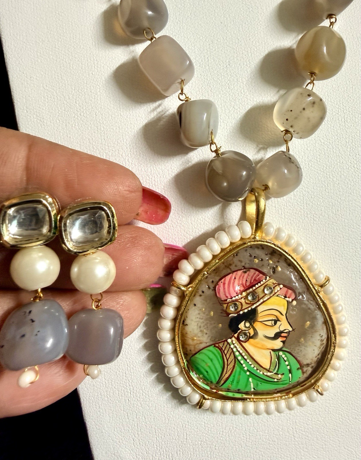 India mughal Queen lady Hand Painted Stone long Necklace Golden kundan Earrings