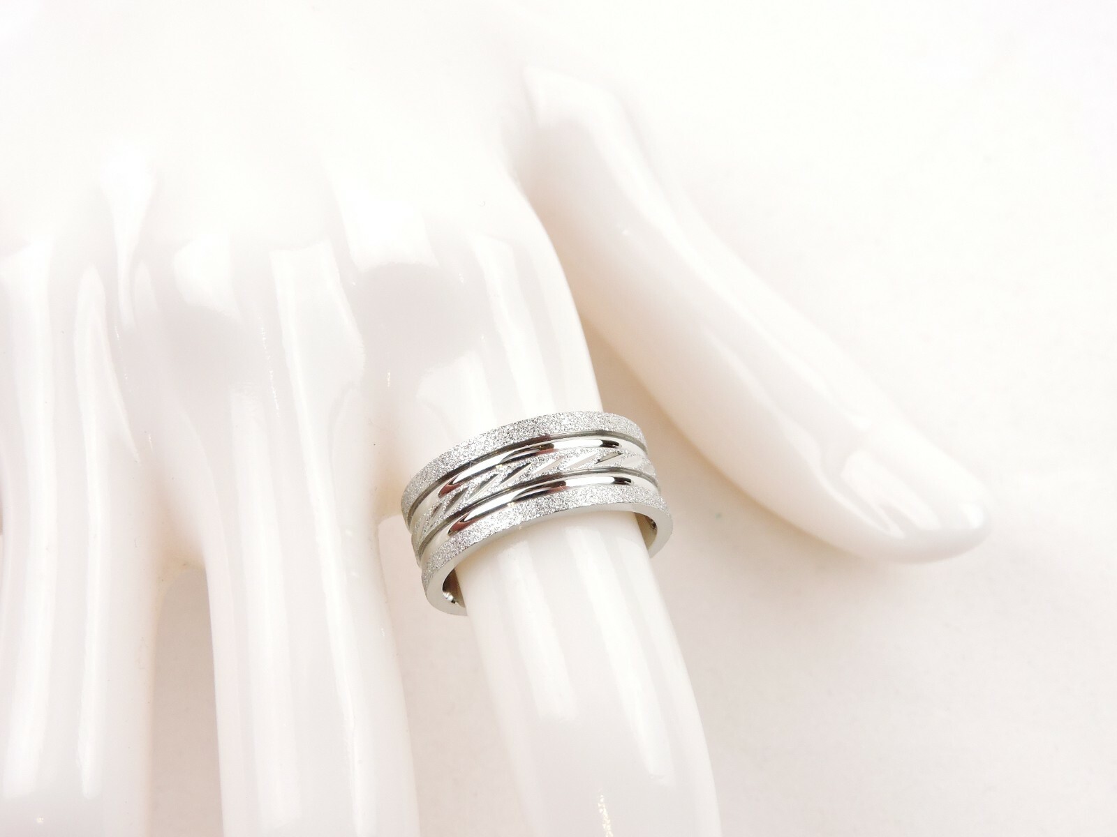 Stainless Steel Textured 8 mm Comfort Fit Band Ring – Free Gift Packaging