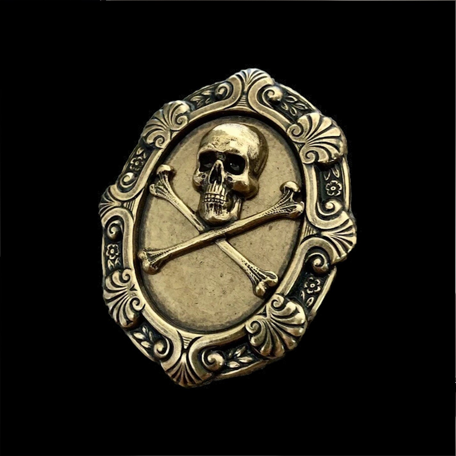 Skull & Crossbones Brooch Pin, Steampunk Pirate Biker Hat Pin, Halloween Costume