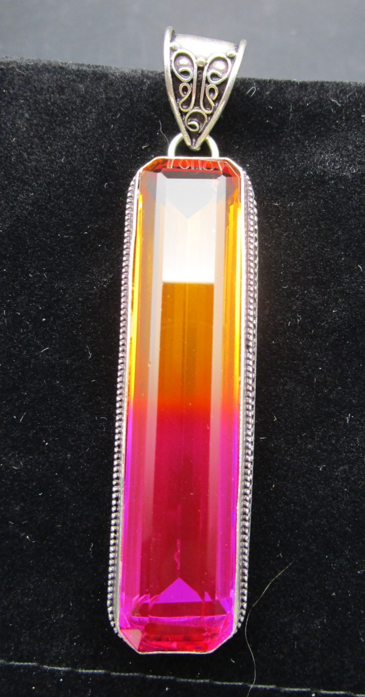 Tourmaline Bi-Color Gemstone Pendant set in 925 silver