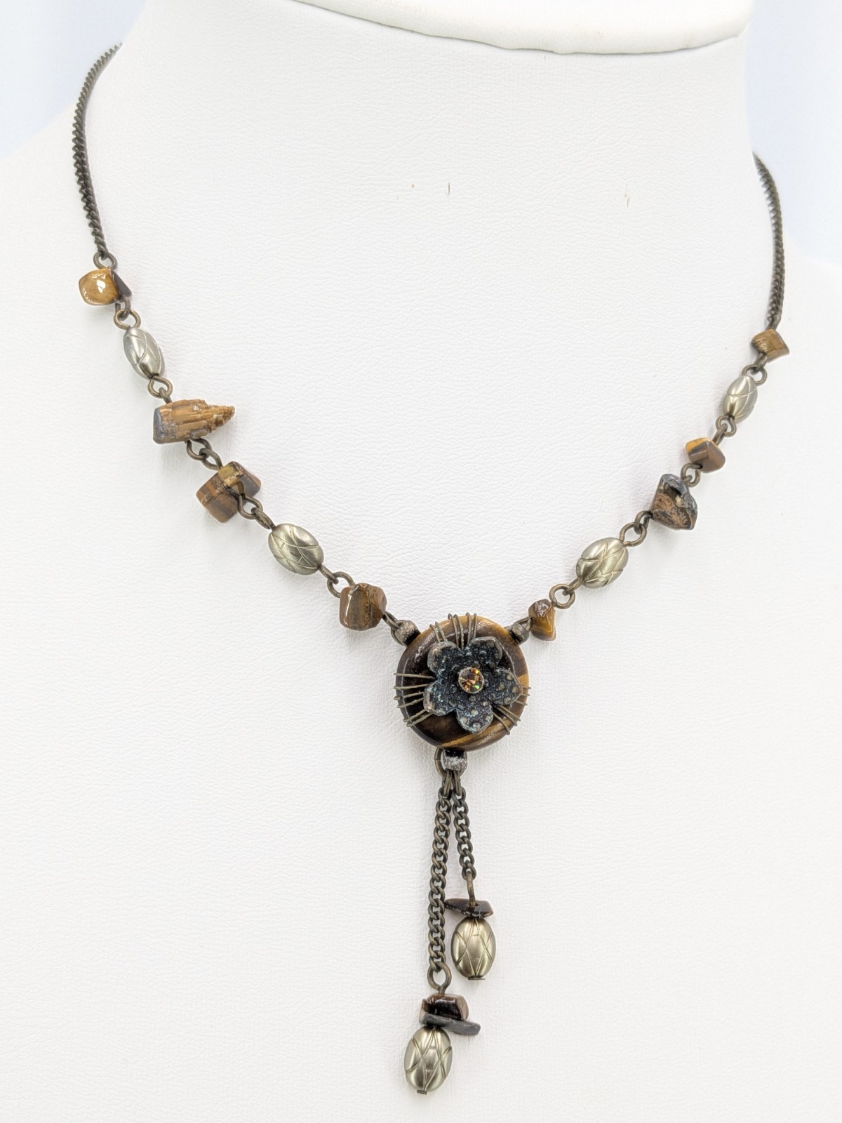 Vintage Avon Tiger Eye Flower Dangle Necklace Brown Stone Bead Chain 15 1/2 In