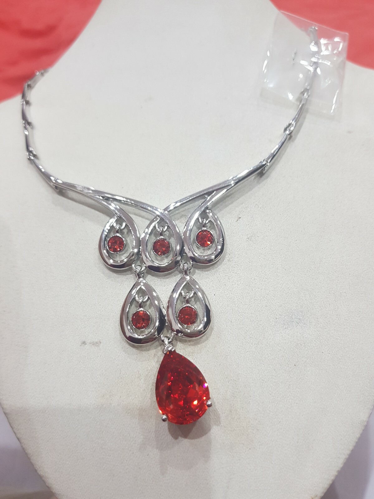 Necklace Silver Shine Beautiful Modren Style 4 Colors Available