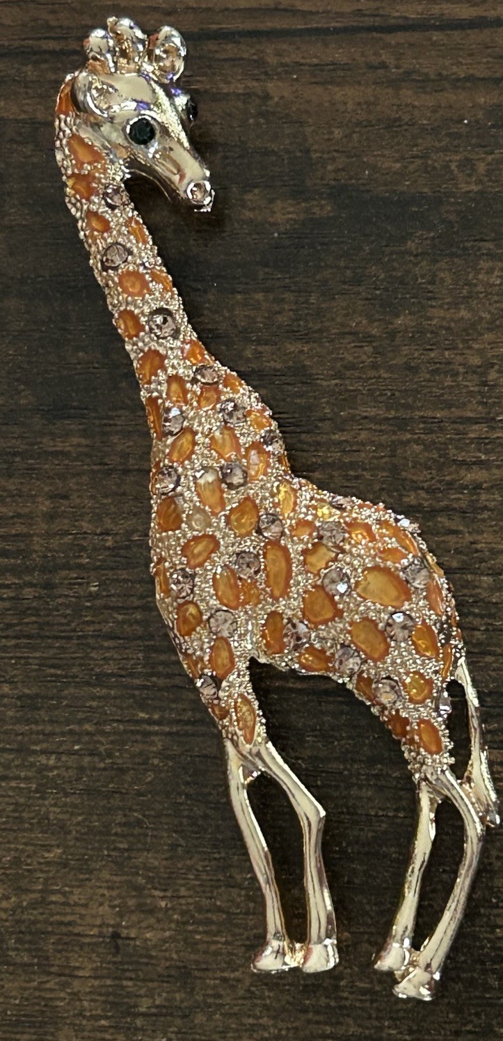 Just In…Beautiful 5” Crystal Enamel Giraffe Safari Large Brooch Gold