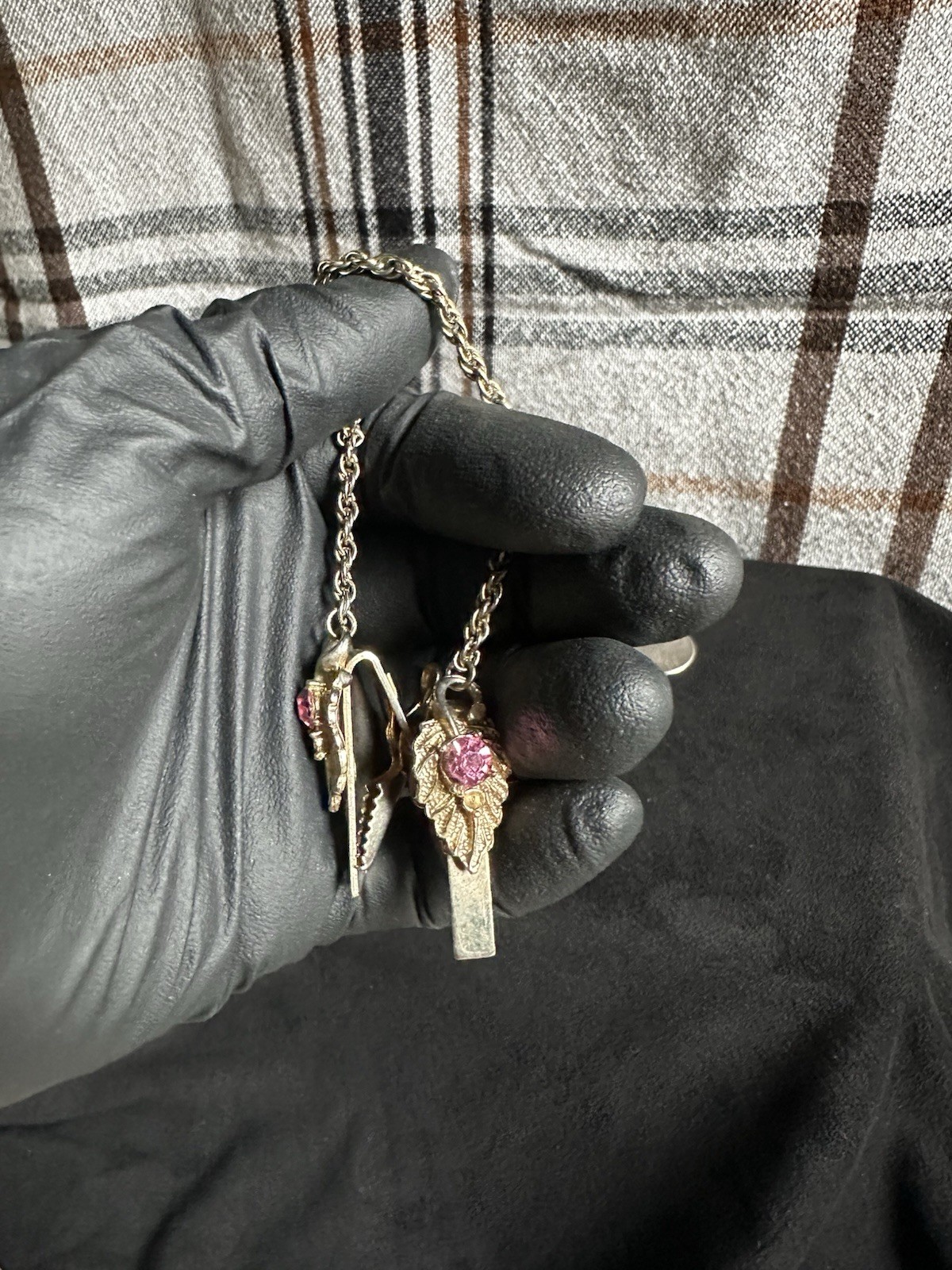Vintage Sweater clip