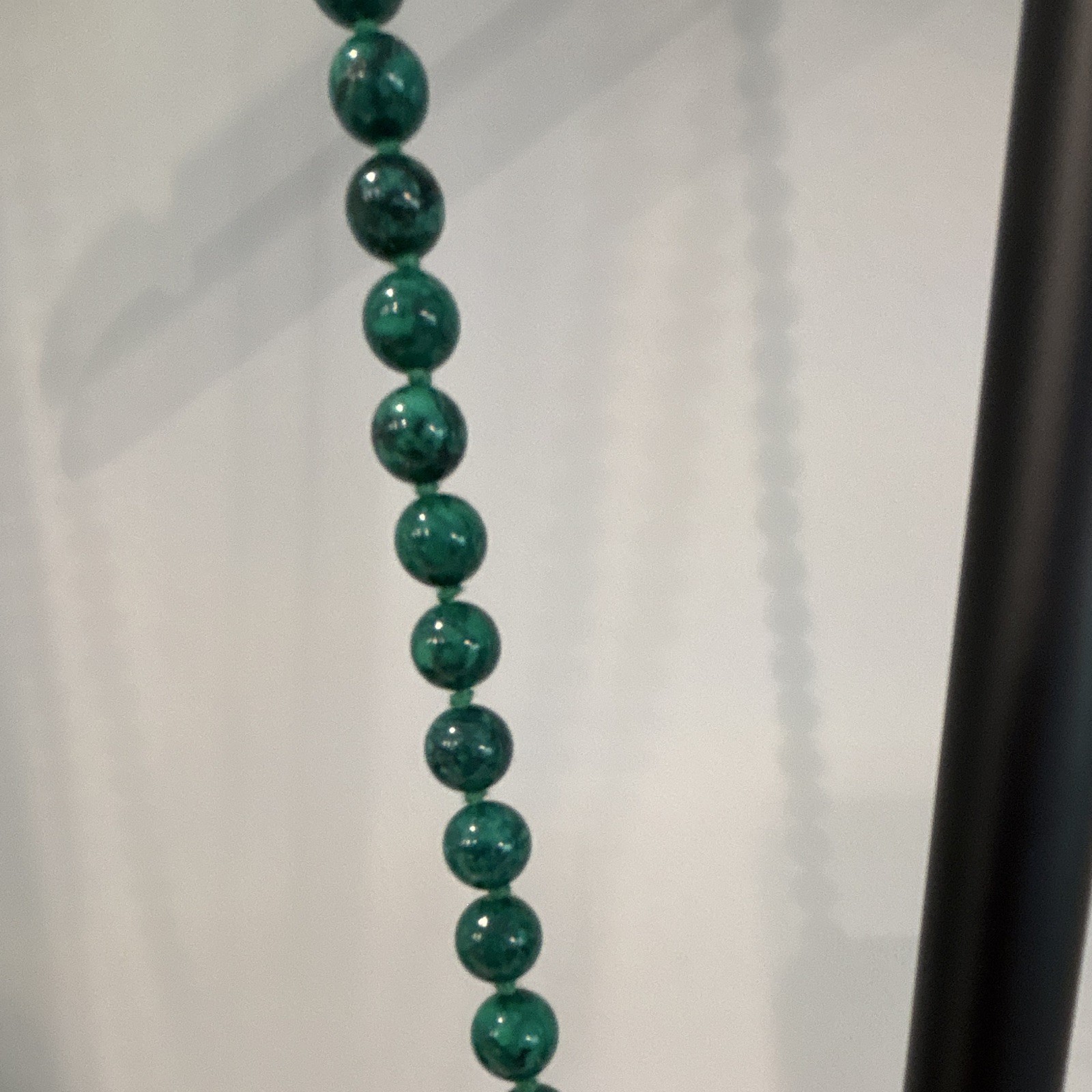 Green Stone Malachite Beaded Necklace Round Ball Chain Strand 30 inch.