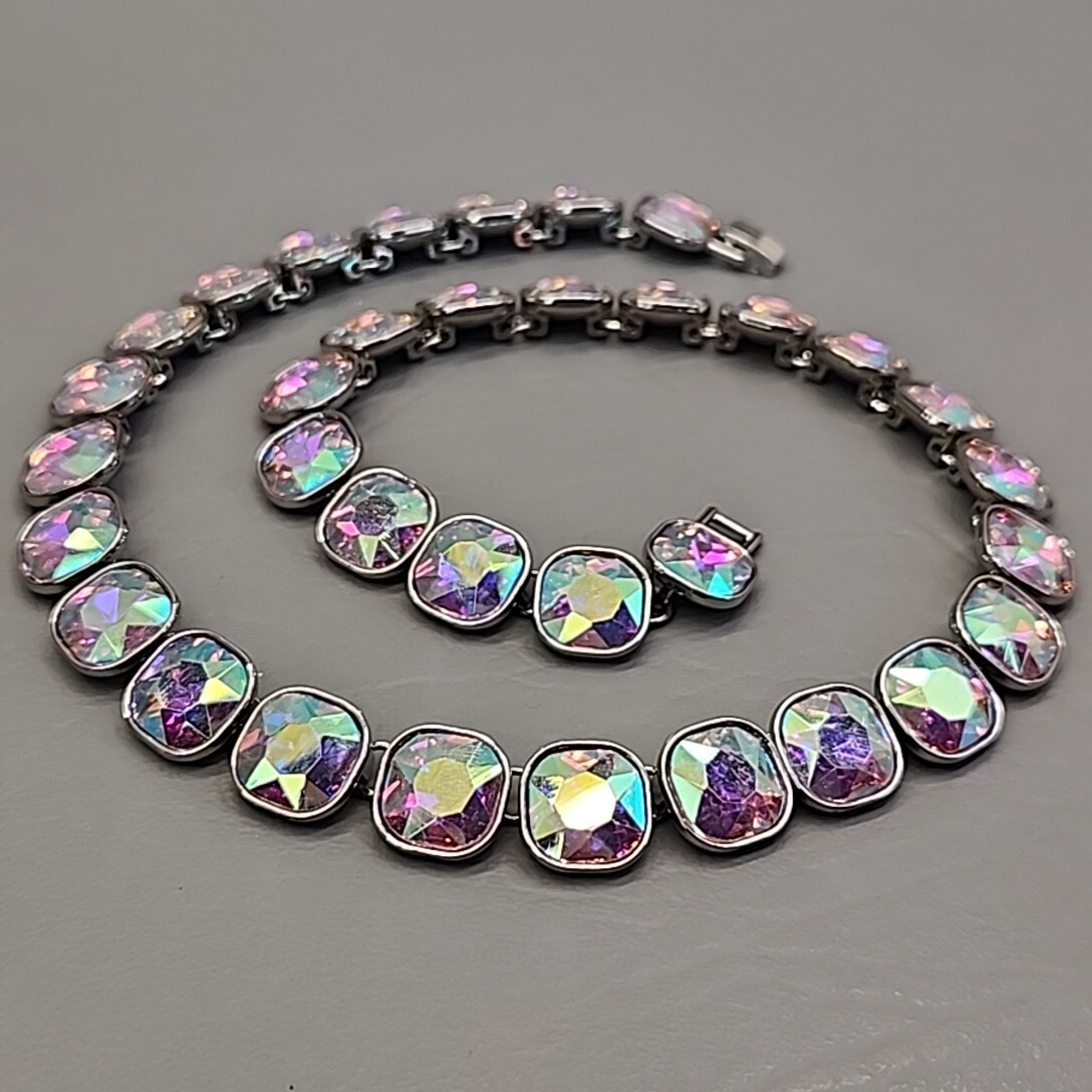 Glass Beaded Necklace Aurora Borealis Rounded Square Links JTV 19.5″